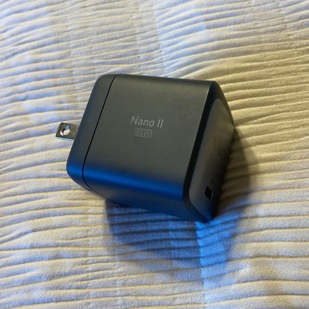 NWT anker phone charger bundle
